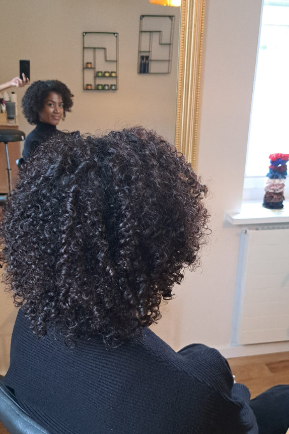 
Haarschnitte @curlicioushair uster schweiz